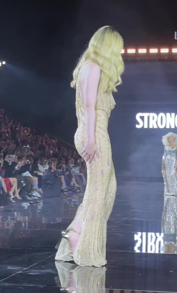 elle-fanning gallery photo #643