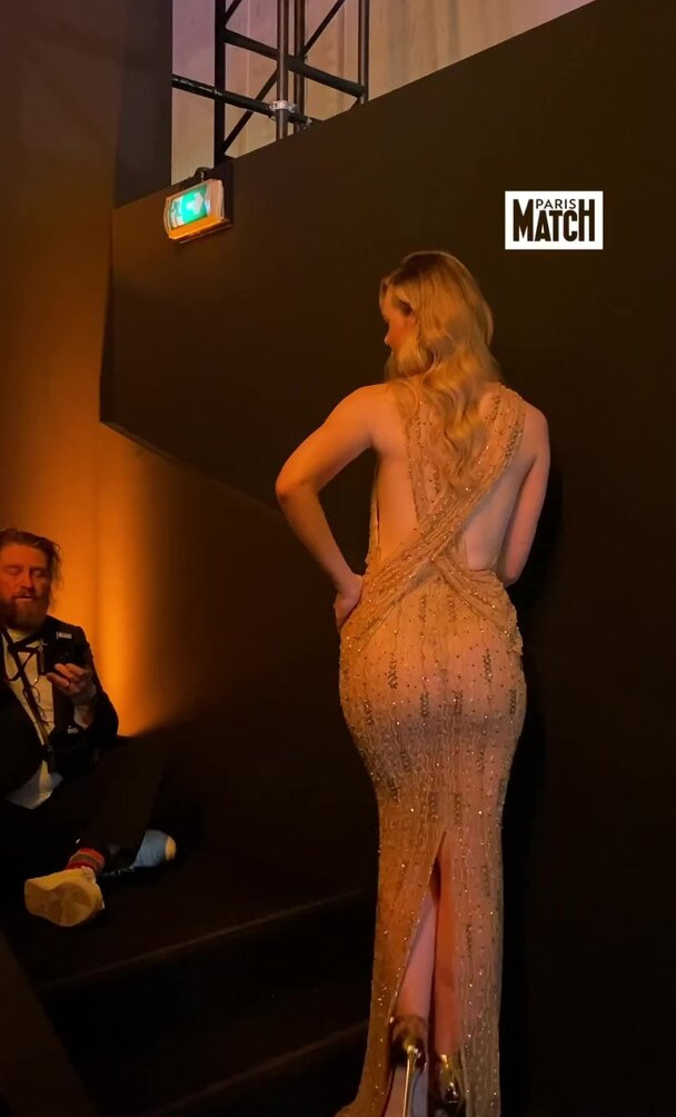 elle-fanning gallery photo #644