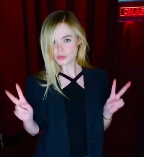 elle-fanning gallery photo #682