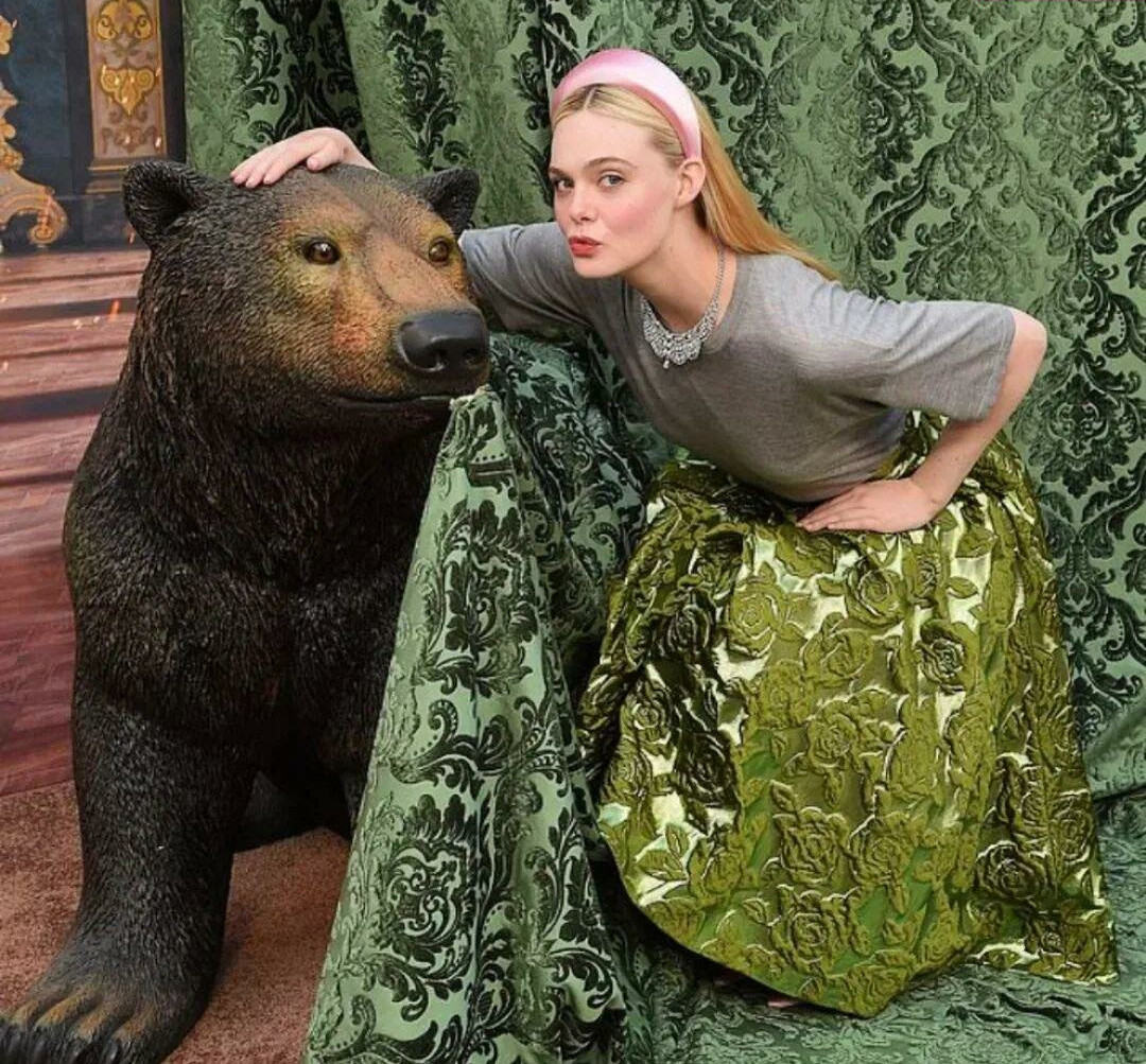 elle-fanning gallery photo #823