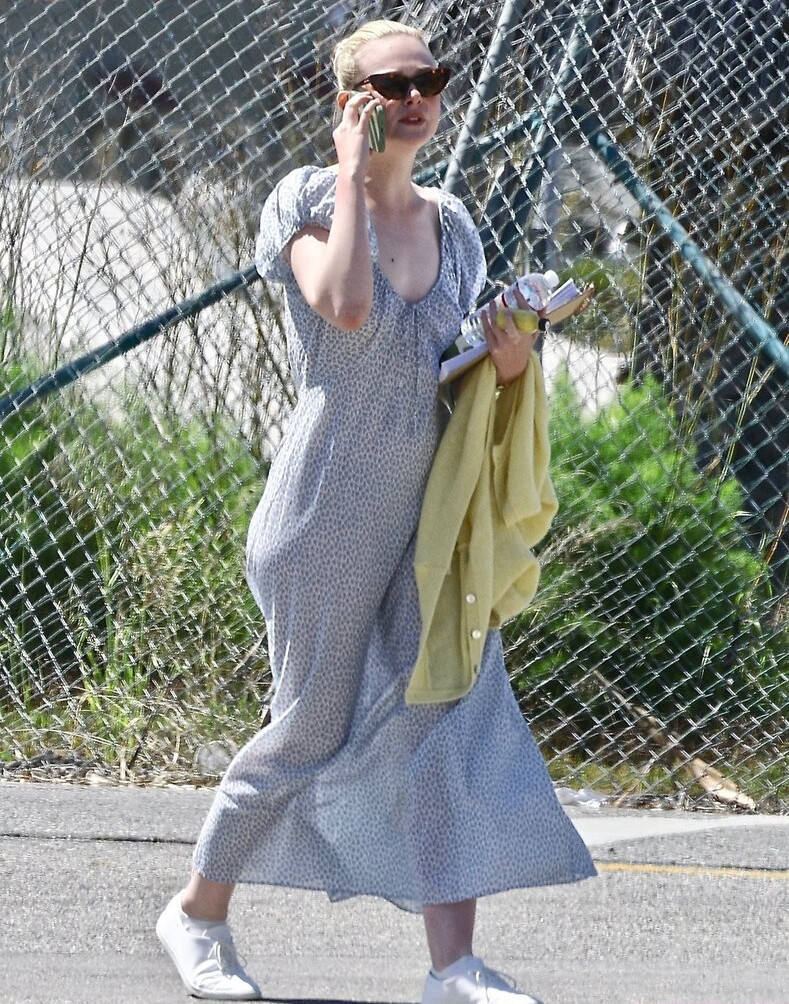 elle-fanning gallery photo #827