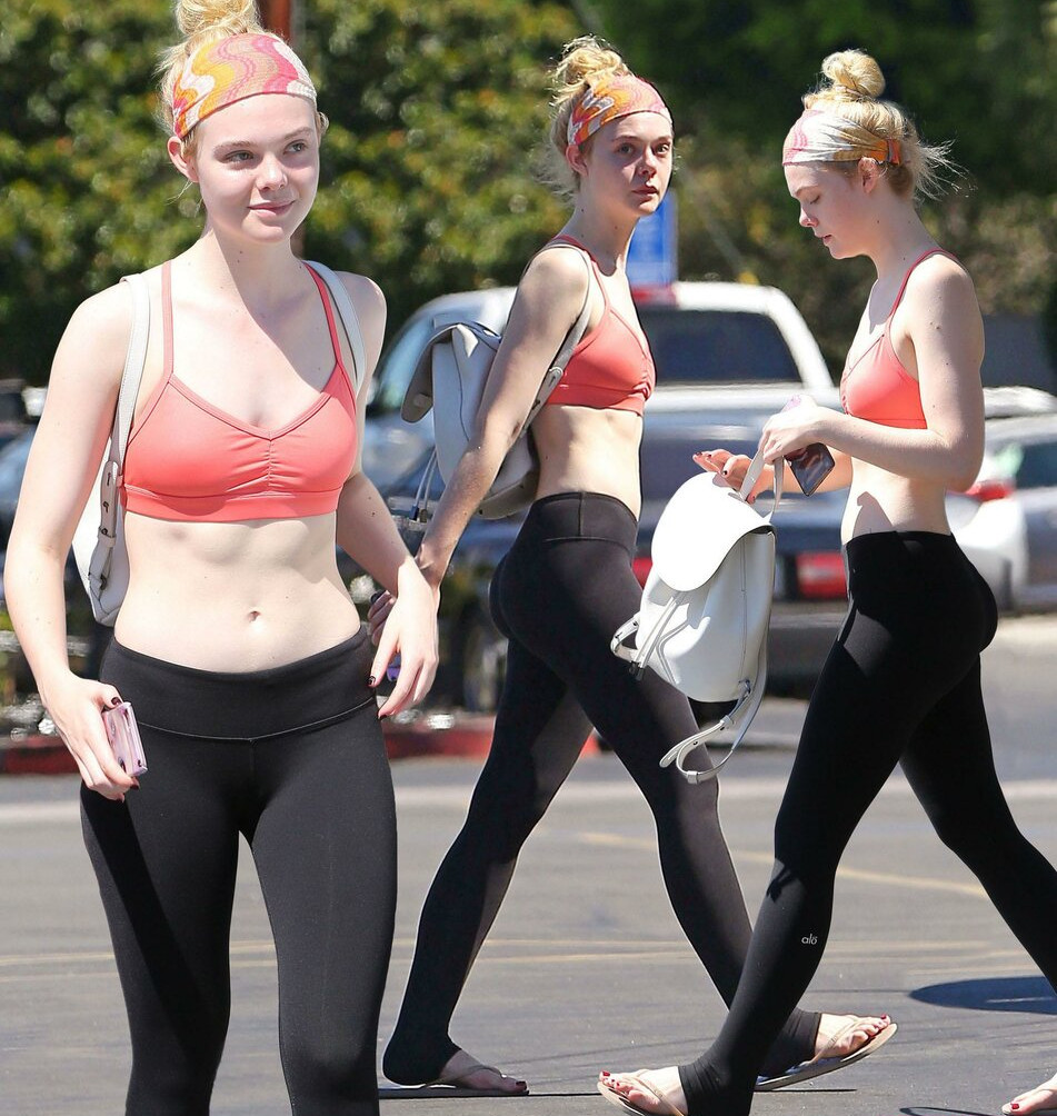 elle-fanning gallery photo #879