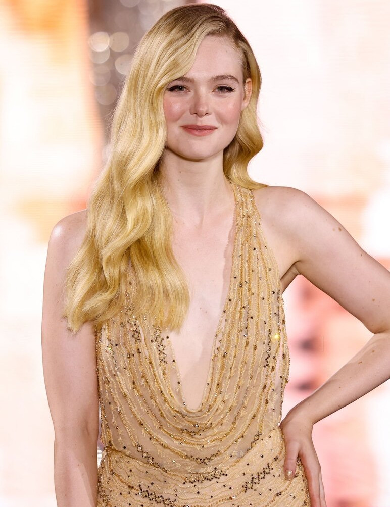 elle-fanning gallery photo #942