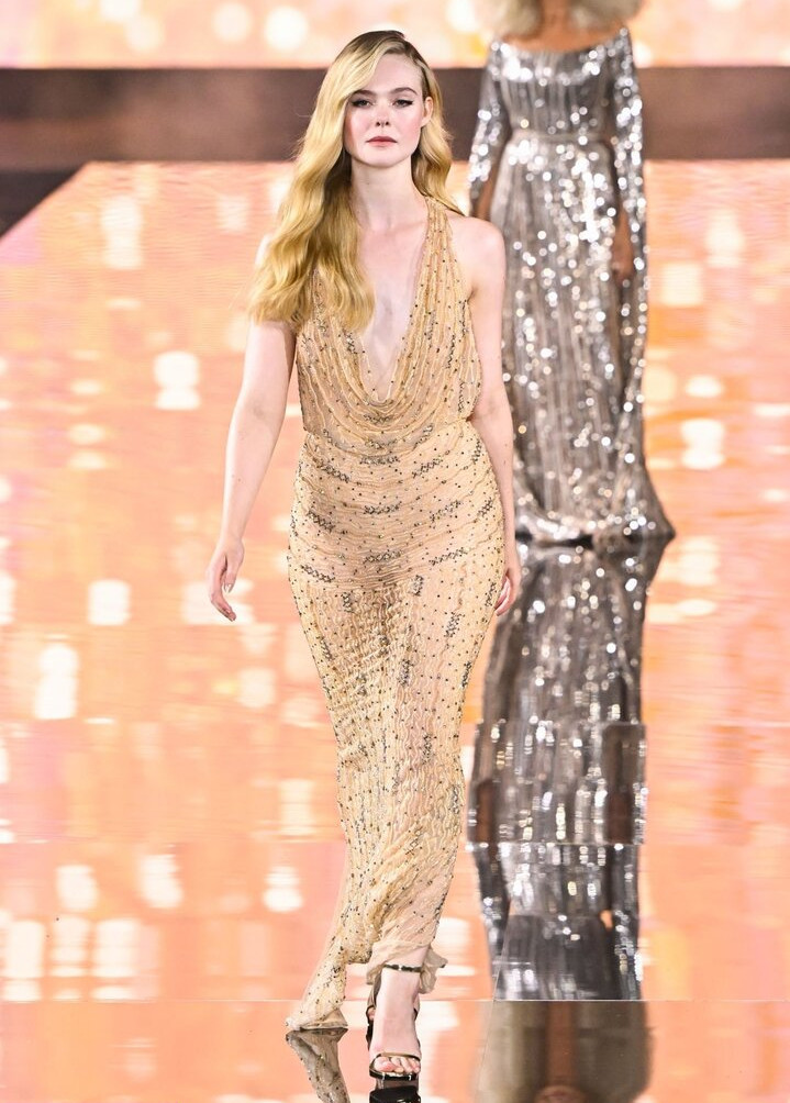 elle-fanning gallery photo #975