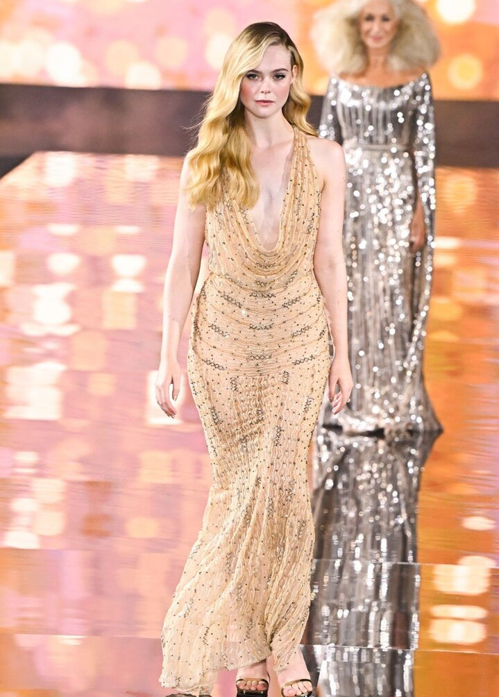 elle-fanning gallery photo #977