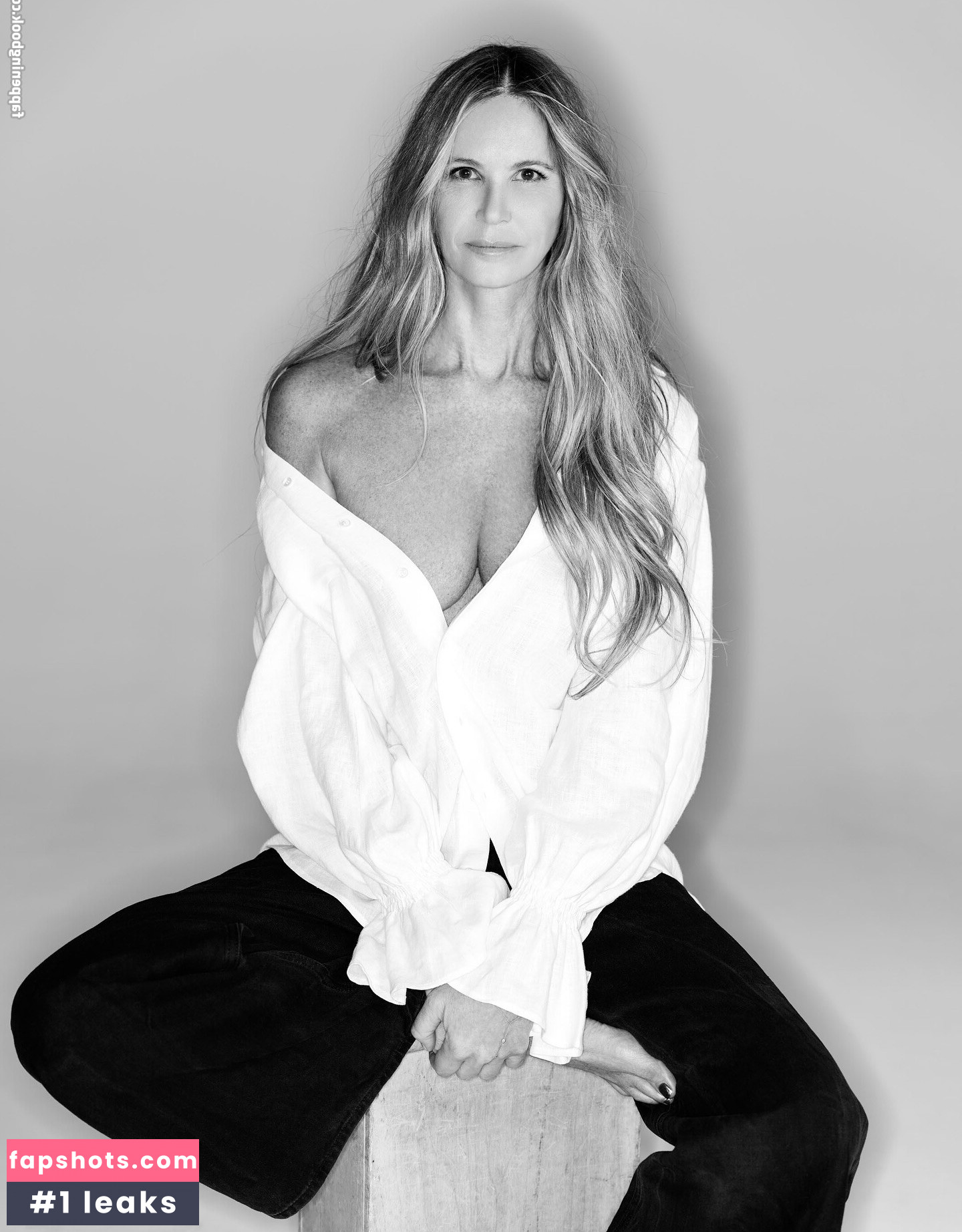 Elle Macpherson gallery photo #3