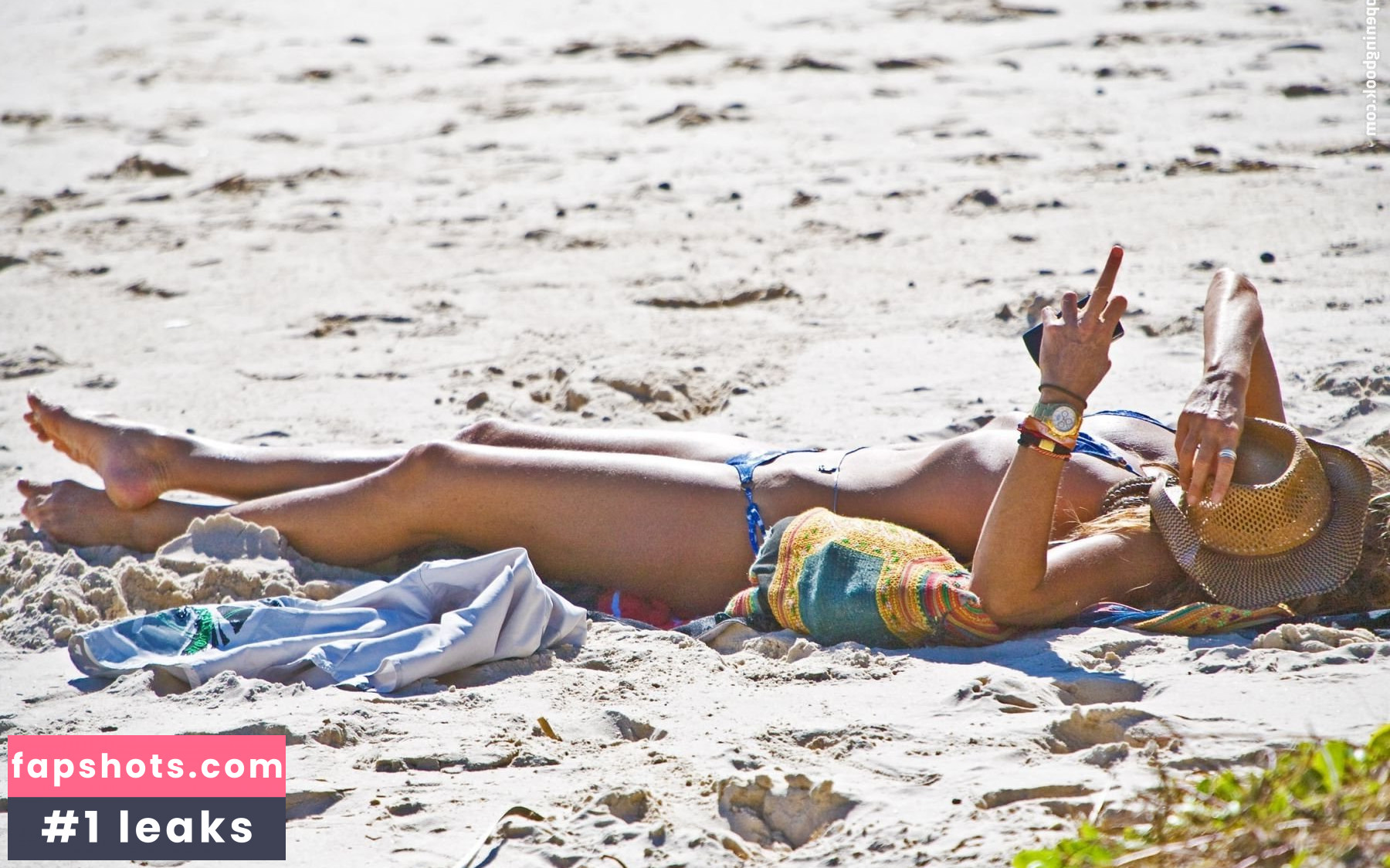 Elle Macpherson Nahé úniky fotek pouze od fanoušků #98 - Fapshots