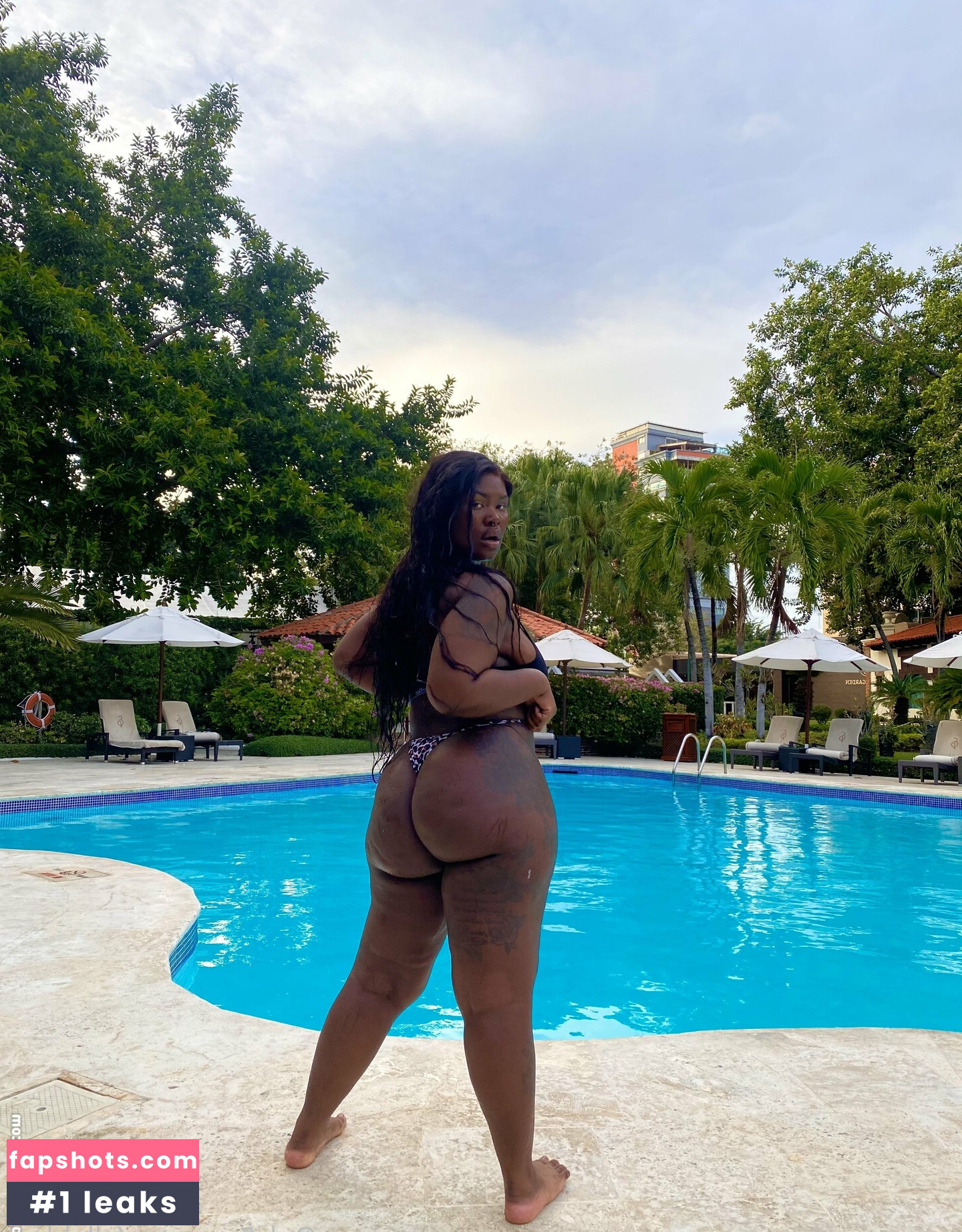 elleblack nude babe gallery