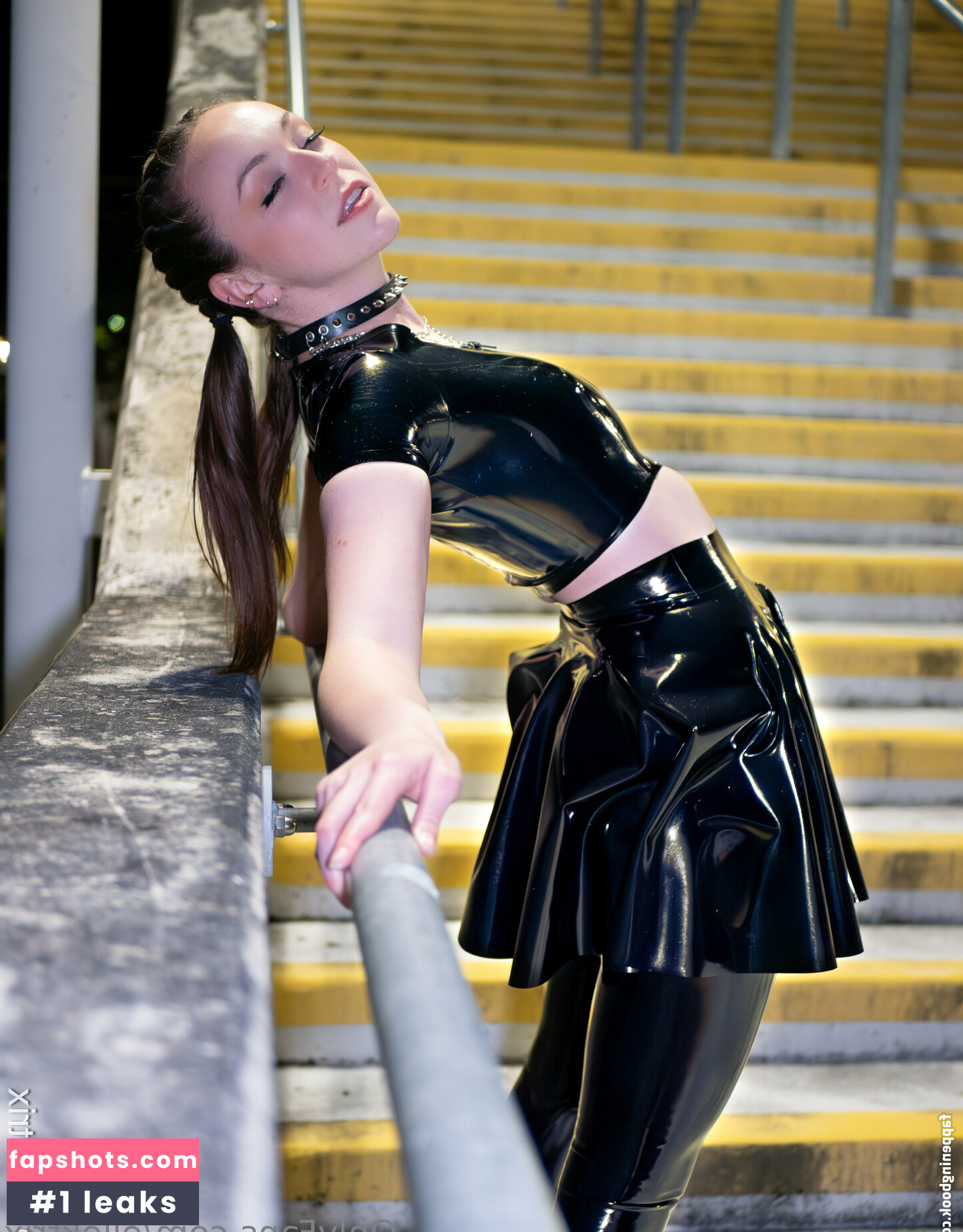 ellektrix nude babe gallery