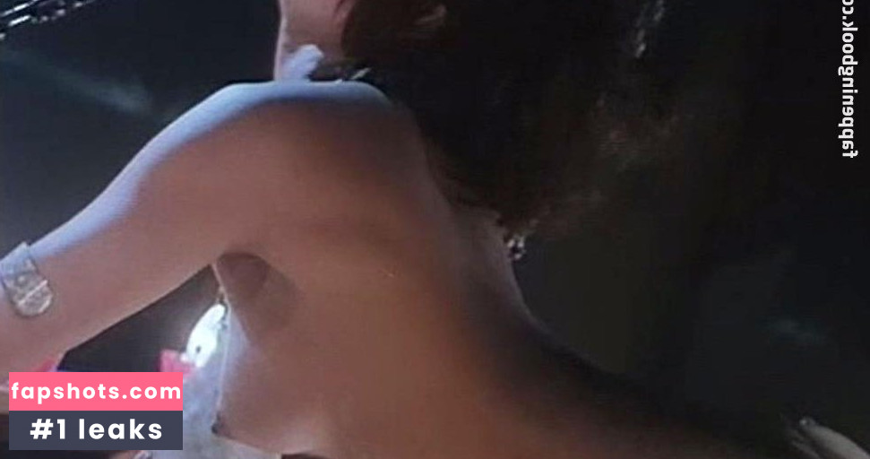 Ellen Chan gallery photo #3