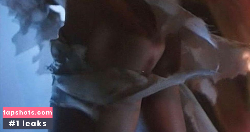 Ellen Chan gallery photo #4