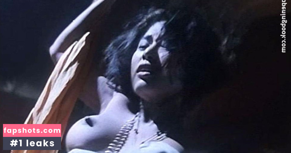 Ellen Chan gallery photo #10