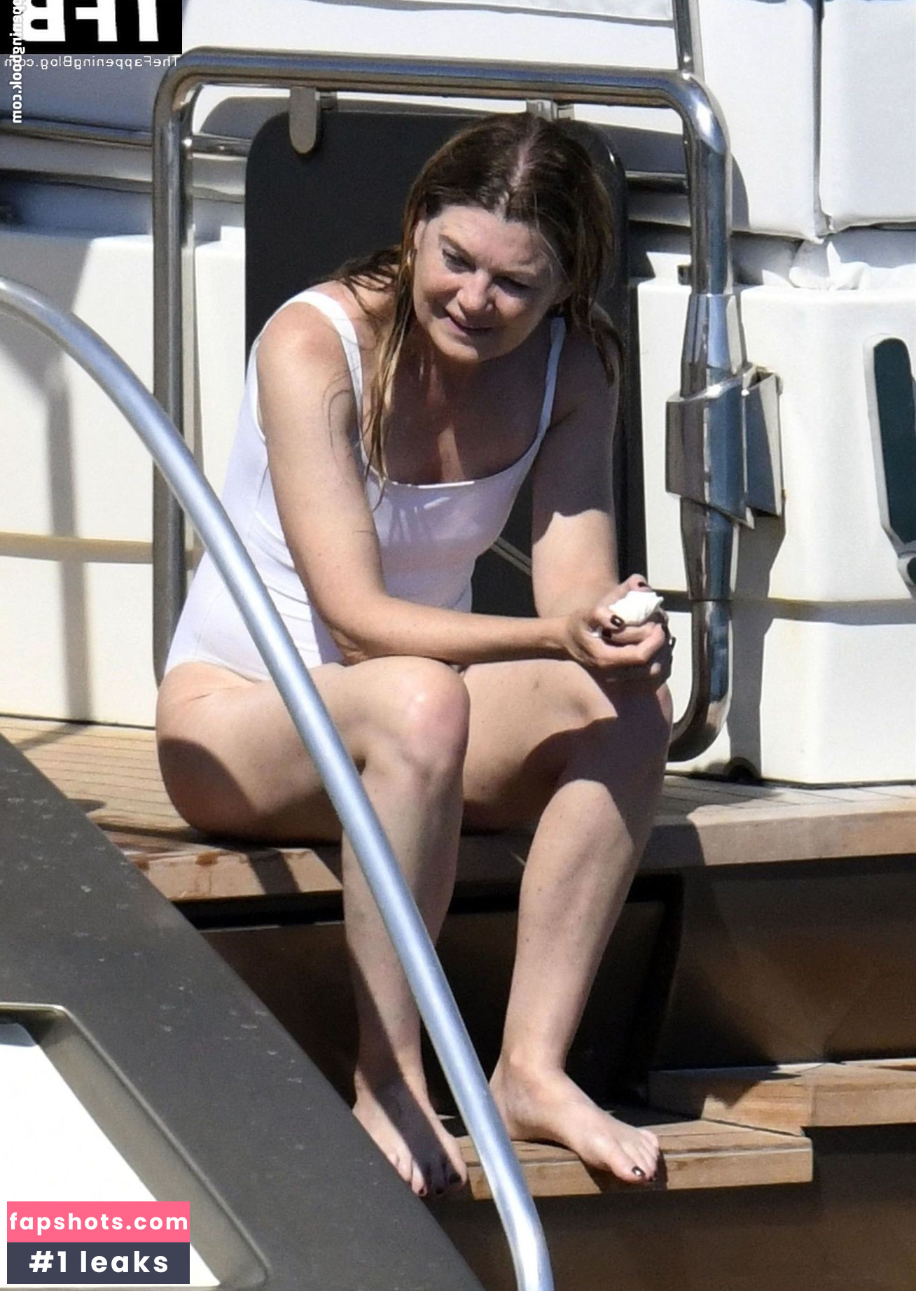 Ellen Pompeo Nude Leaks OnlyFans Photos #21 - LeakJerk