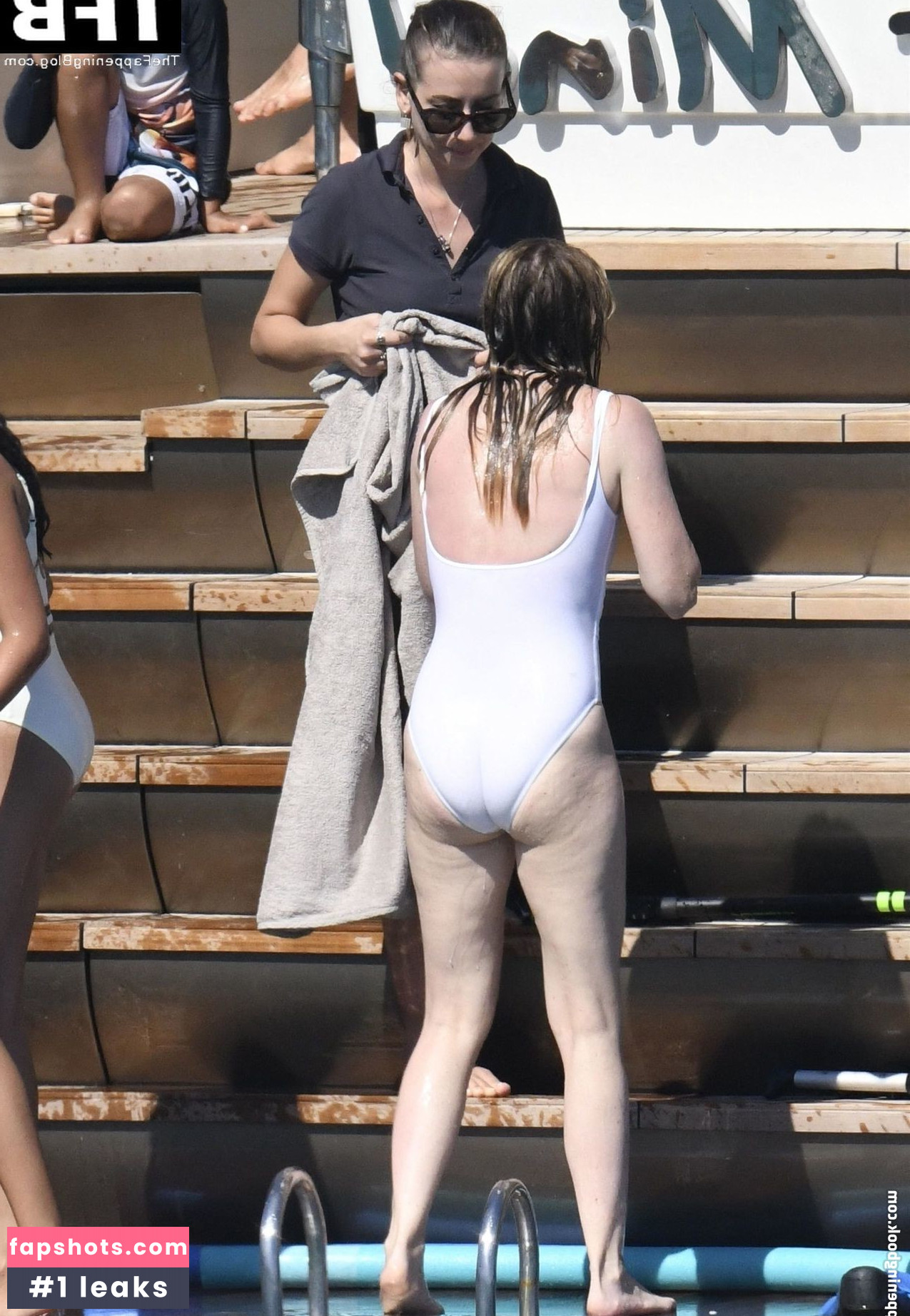 Ellen Pompeo Nude Leaks OnlyFans Photos #54 - LeakJerk