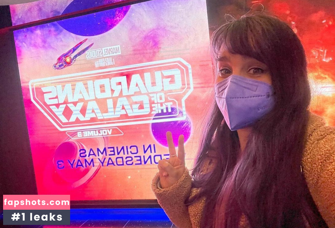 Ellen Rose gallery photo #30