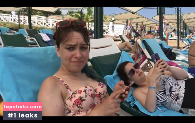 Ellen Rose gallery photo #40