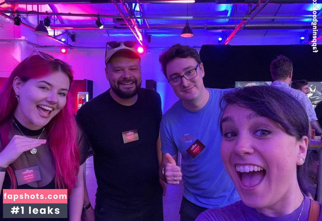 Ellen Rose gallery photo #5