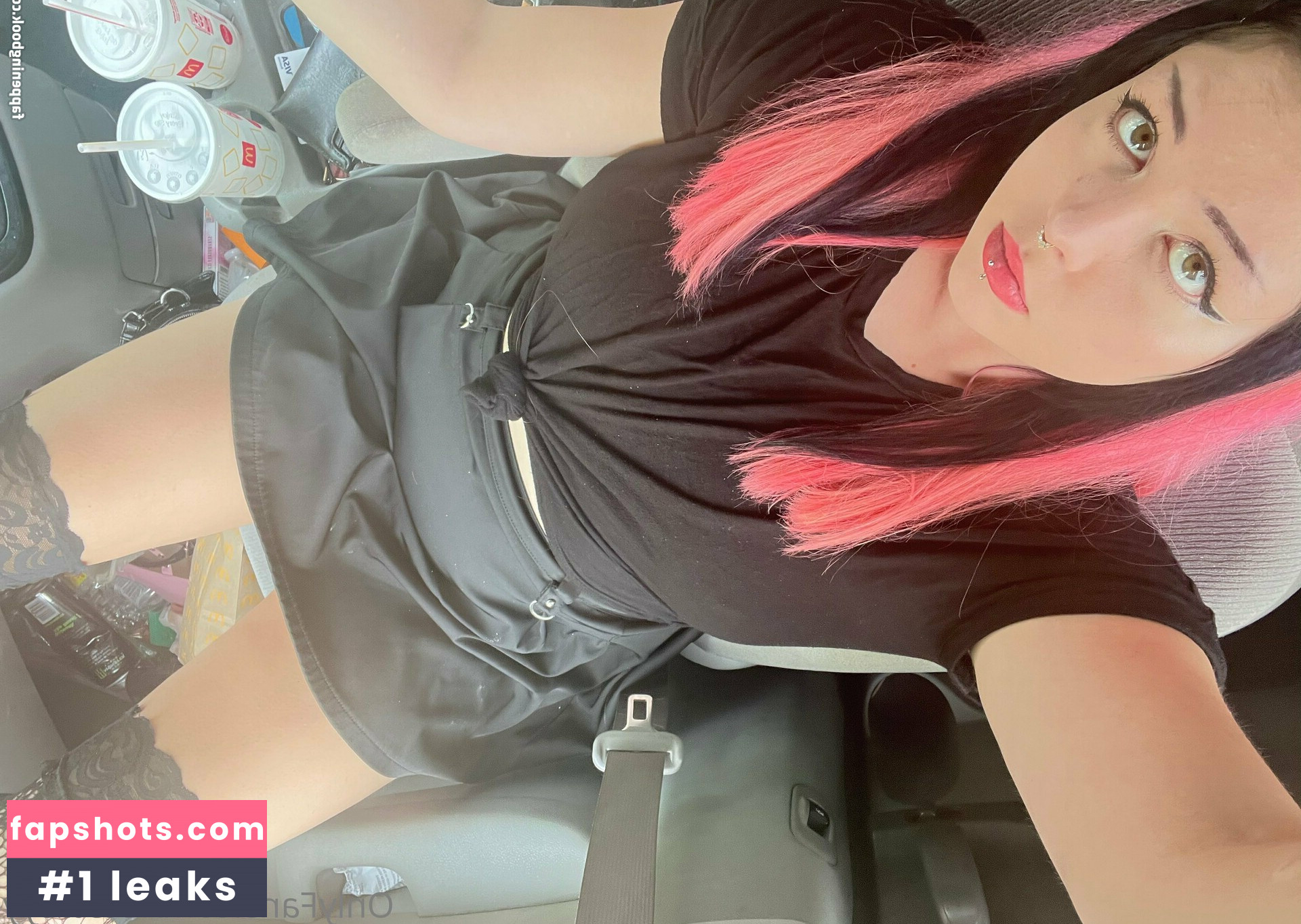 ellenauti gallery photo #9