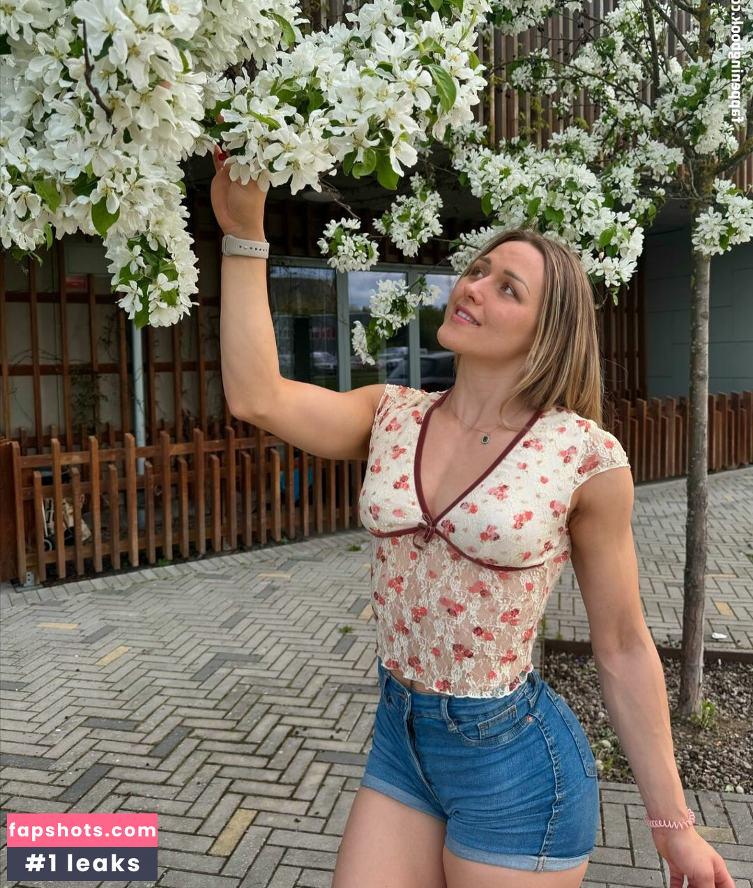 ellenvy gallery photo #12