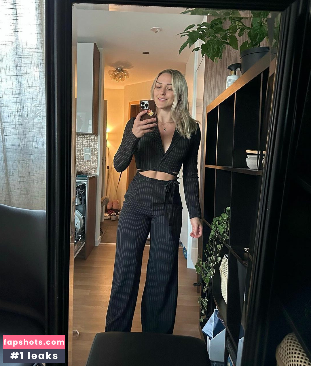 ellenvy gallery photo #47