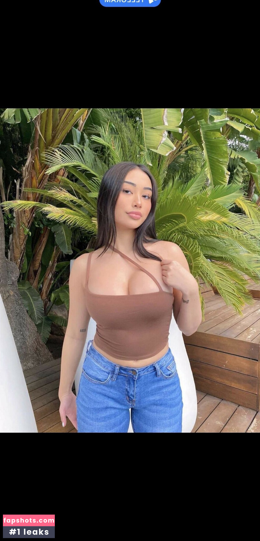 Ellerie Marie gallery photo #7