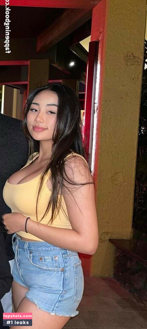 Ellerie Marie gallery photo #10