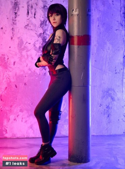 Elleslove gallery photo #1228