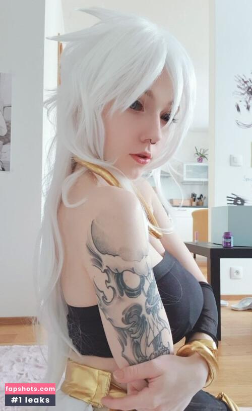 Elleslove gallery photo #1481