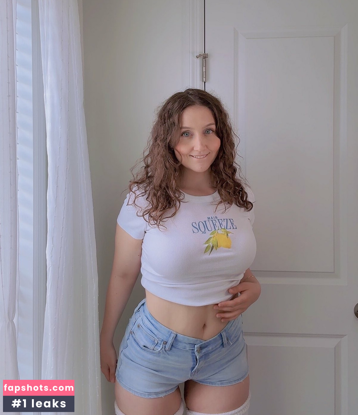 Ellesquishy gallery photo #9