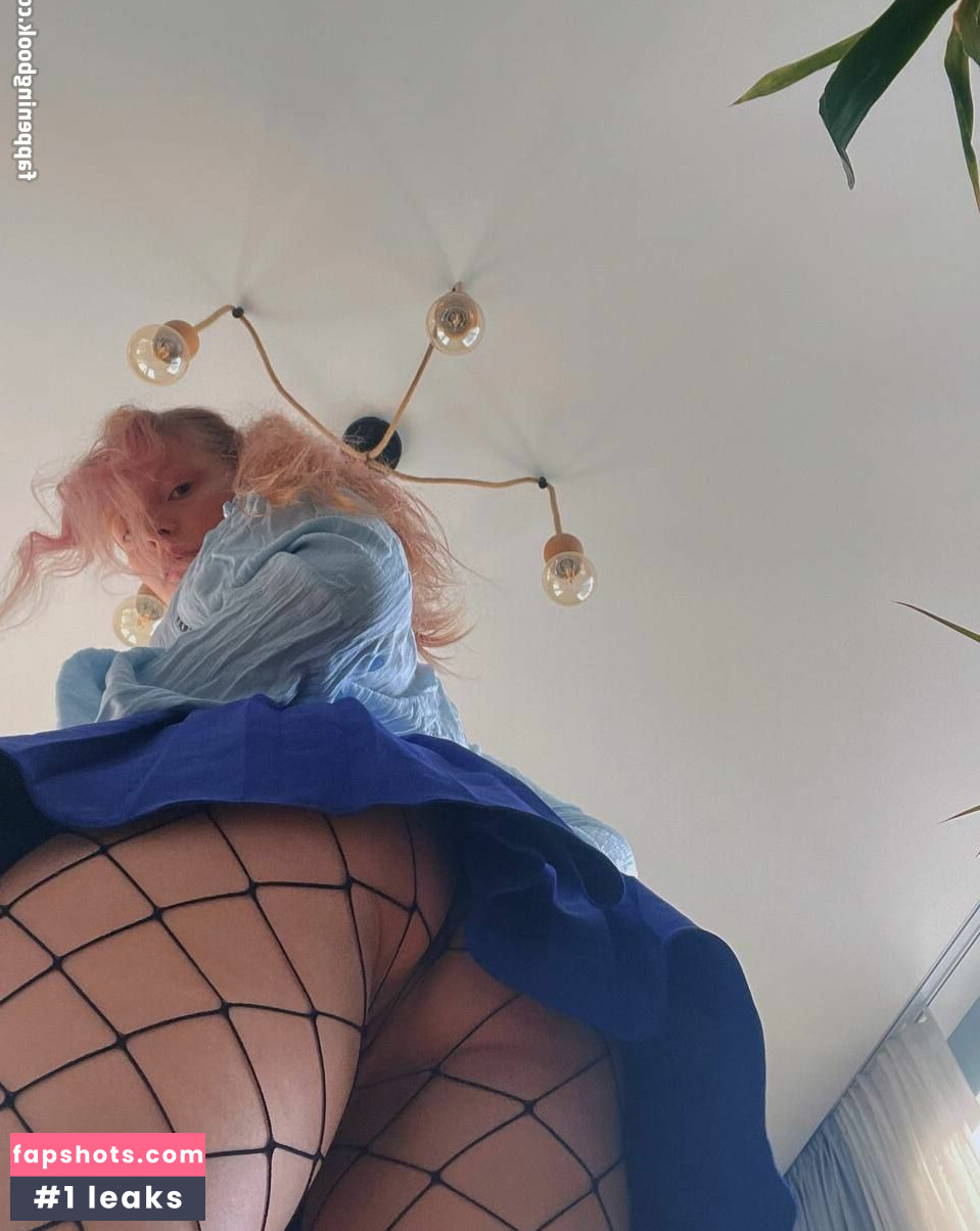 Elli_131313 gallery photo #11