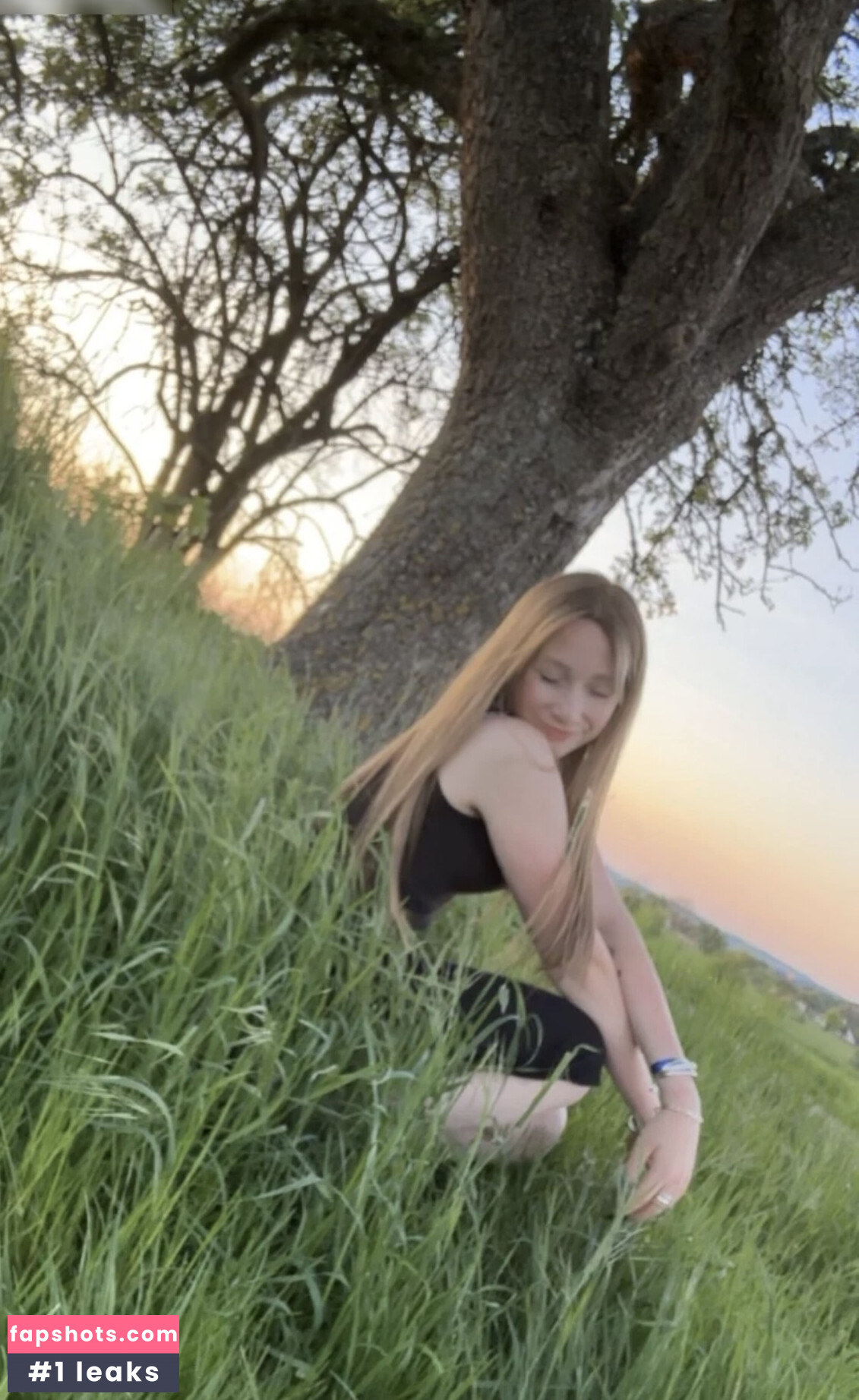 Elli_69@xh gallery photo #12