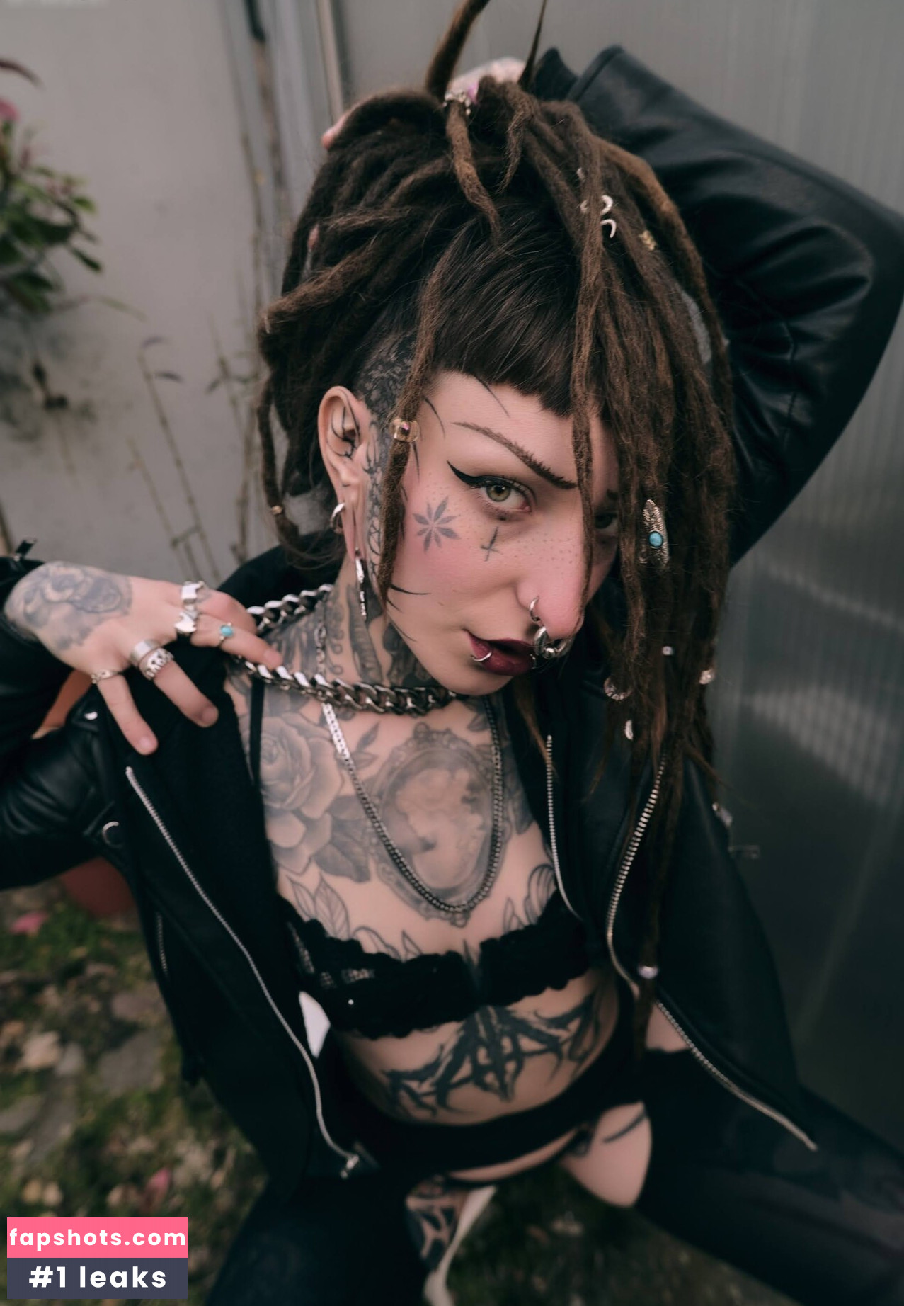 ElliDings666 Nahé úniky fotek pouze od fanoušků #2 - Fapshots