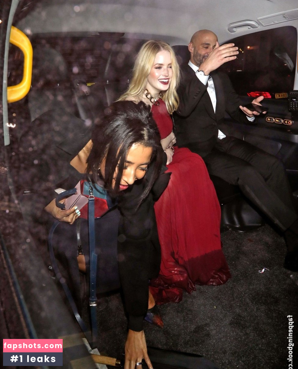 Ellie Bamber gallery photo #208