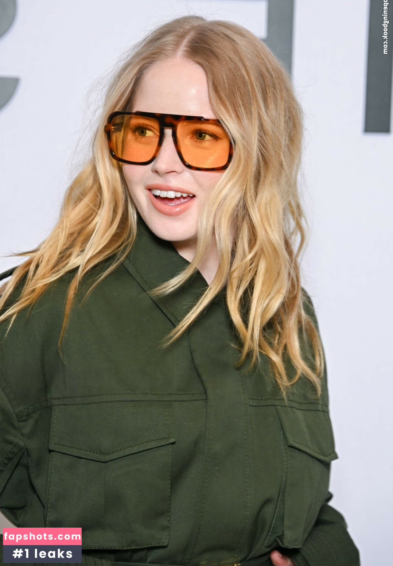 Ellie Bamber gallery photo #57