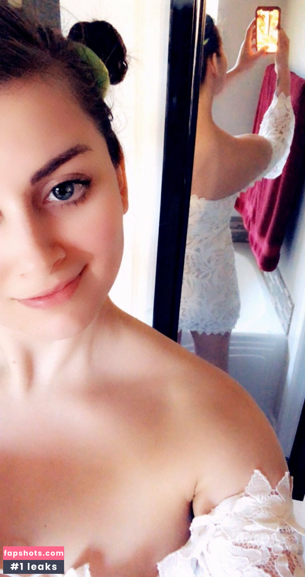 Ellie Idol gallery photo #23