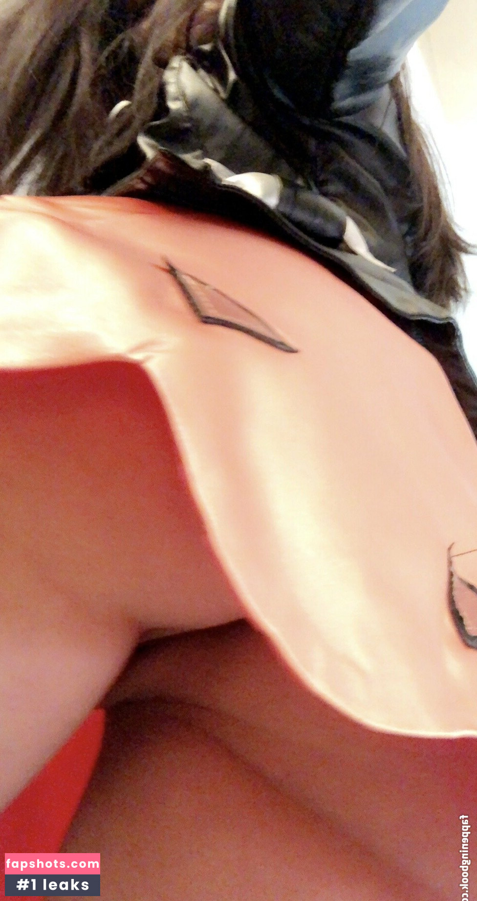 Ellie Idol gallery photo #39