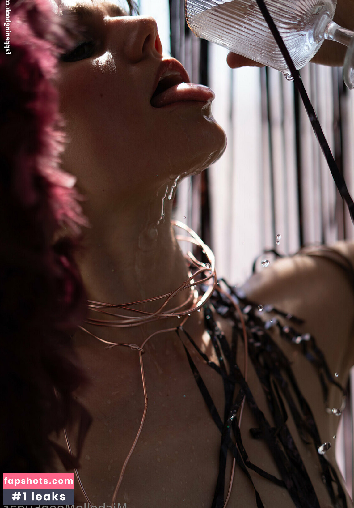 Ellie Land gallery photo #24