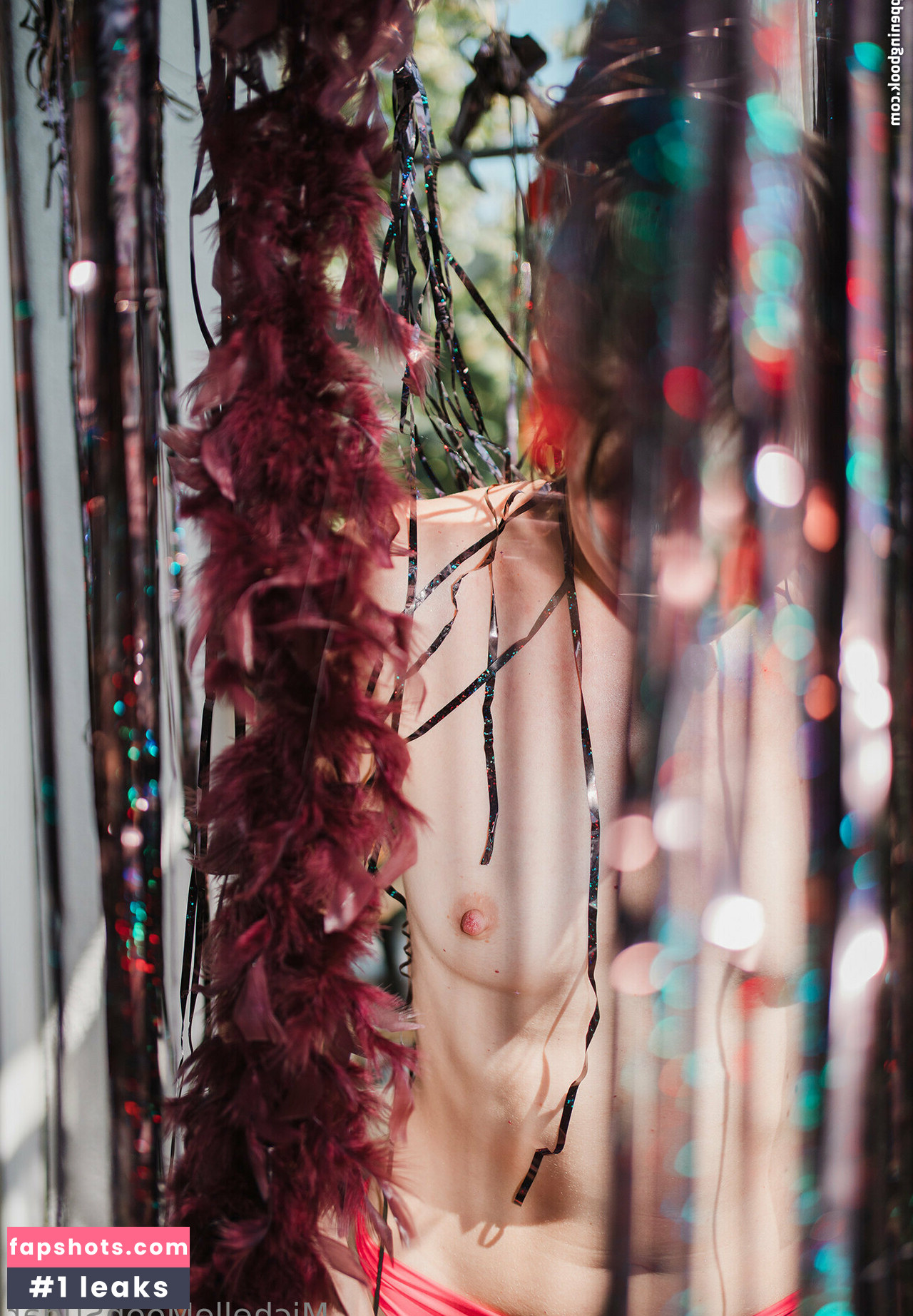 Ellie Land gallery photo #8