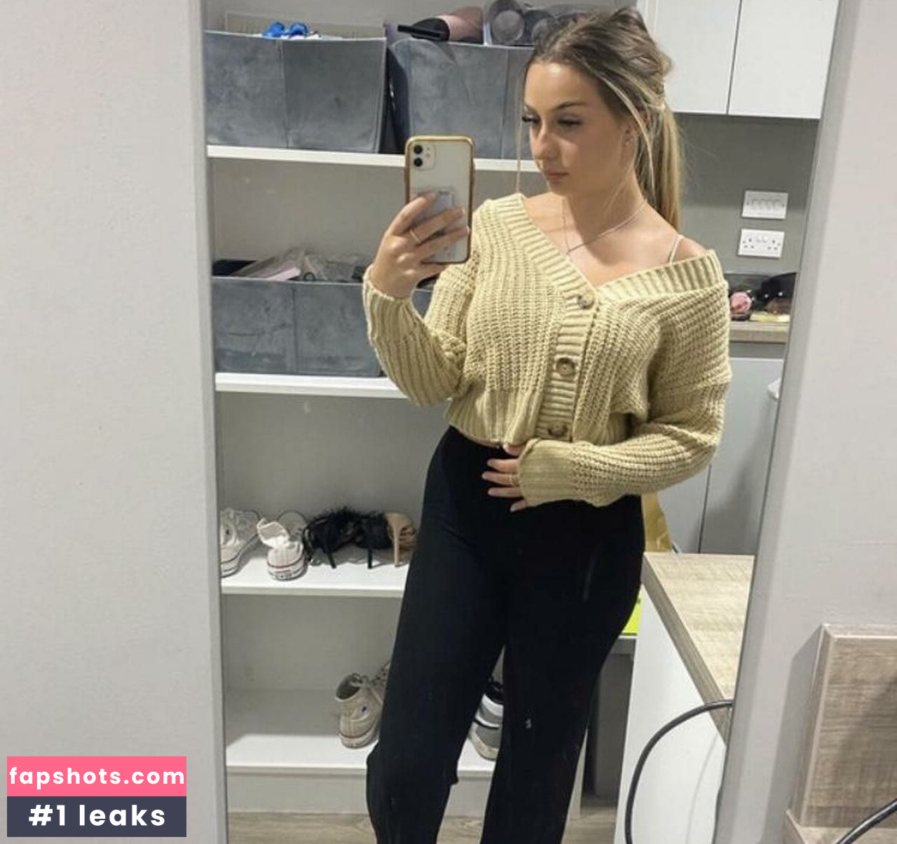 Ellie Lee Nude Leaks OnlyFans Photos #20 - LeakJerk