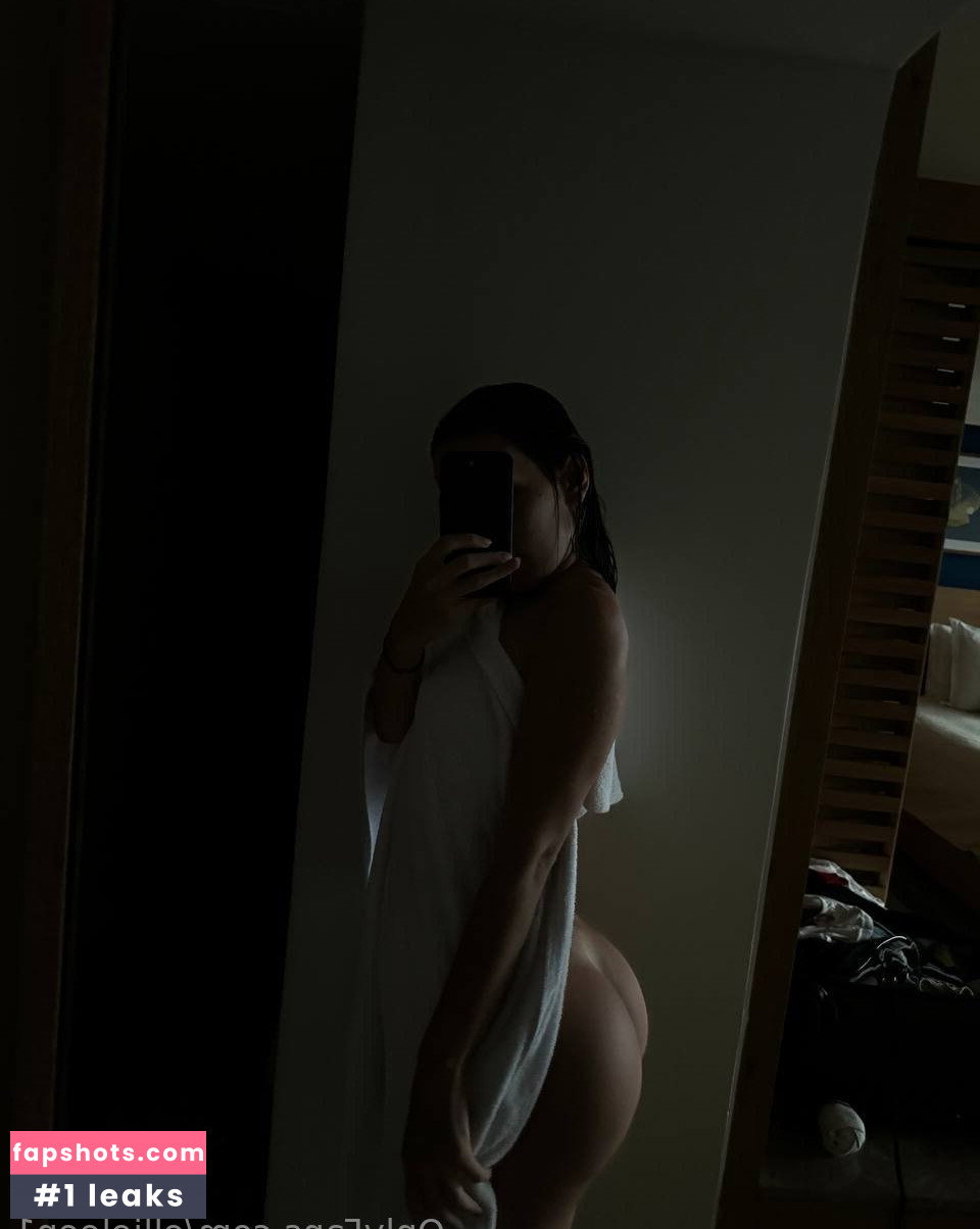 Ellie Leen gallery photo #1137