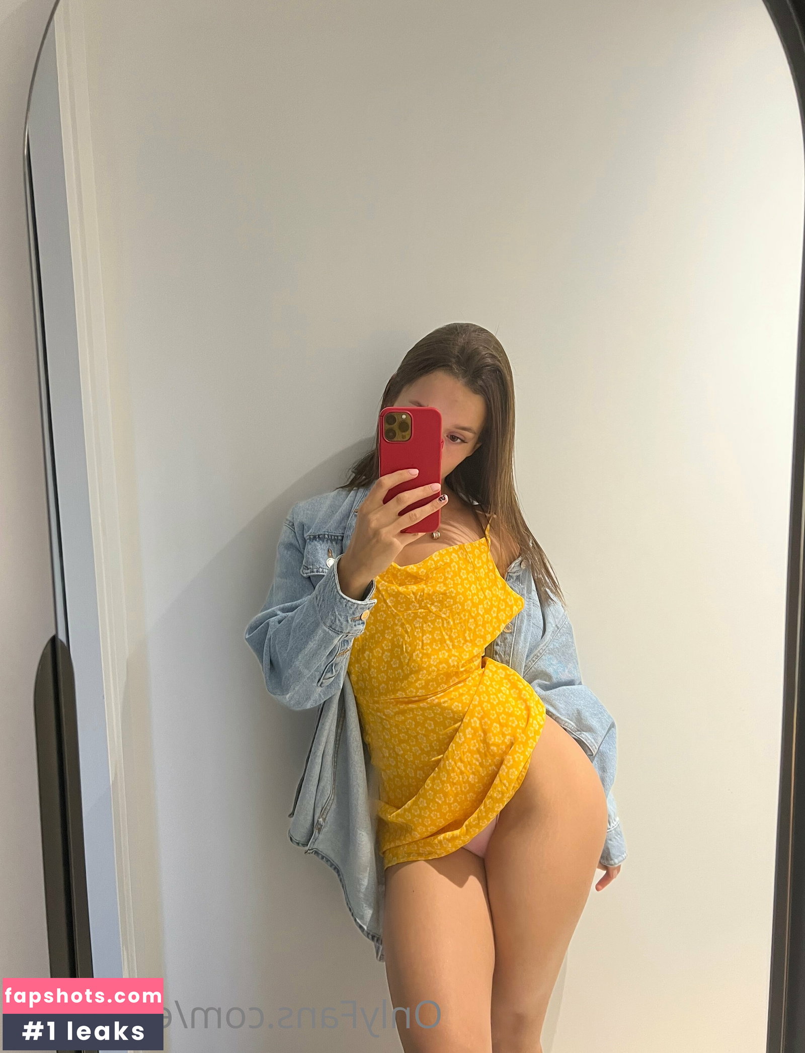 Ellie Leen gallery photo #933