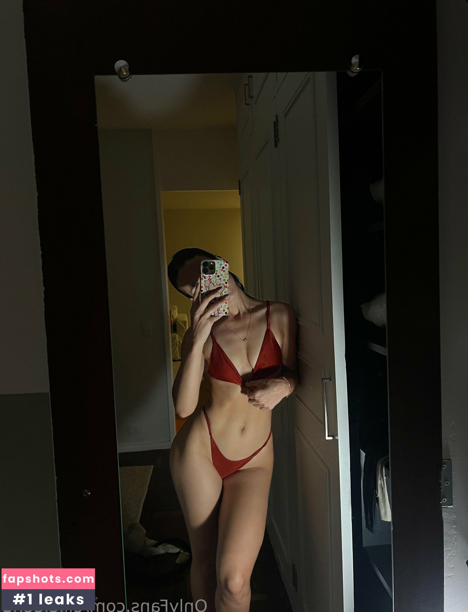 Ellie Leen gallery photo #1250