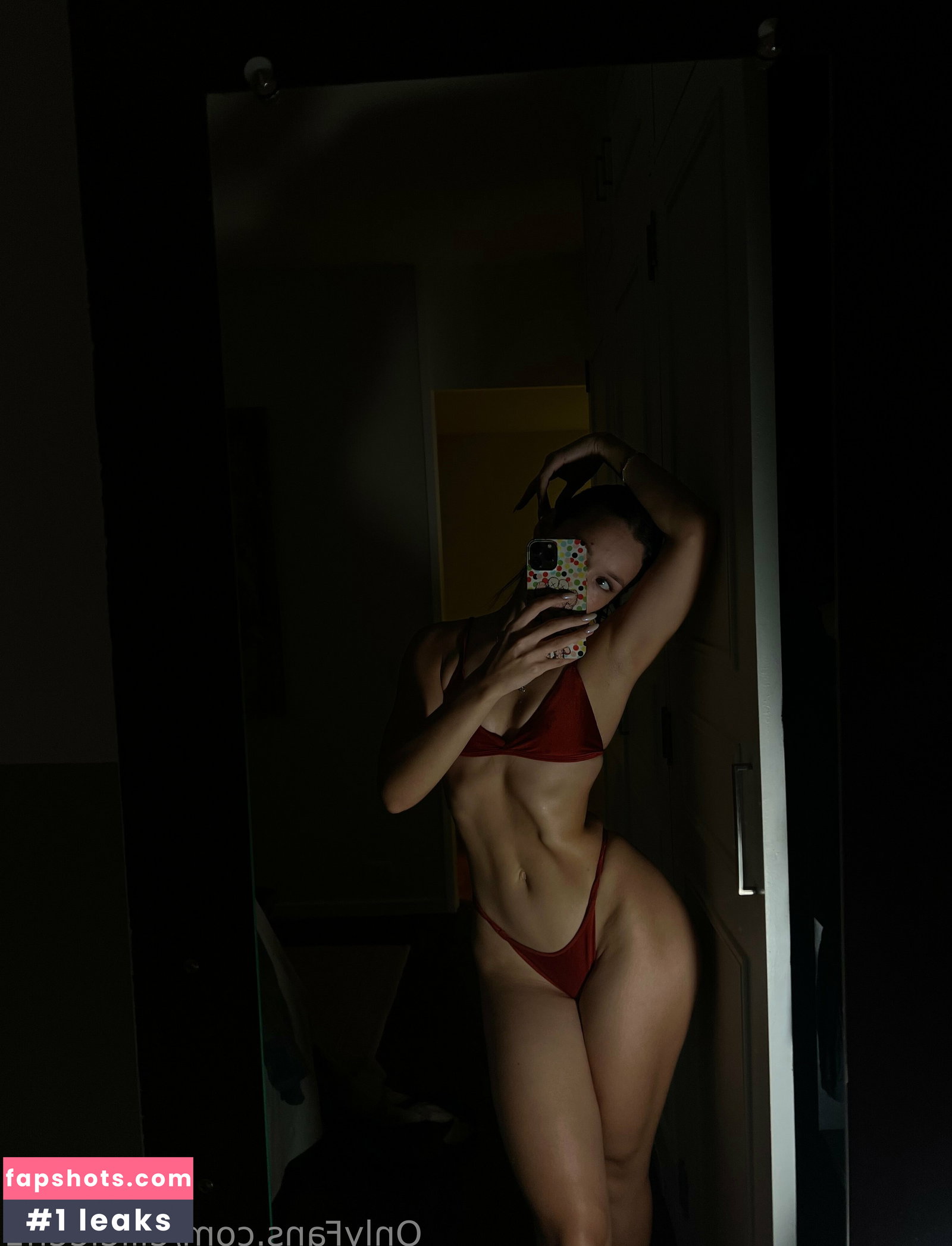 Ellie Leen gallery photo #1751