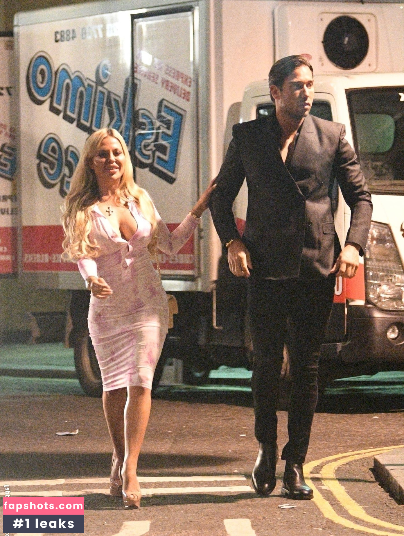 Ellie Mackenzie Nude Leaks OnlyFans Photos #5 - LeakJerk