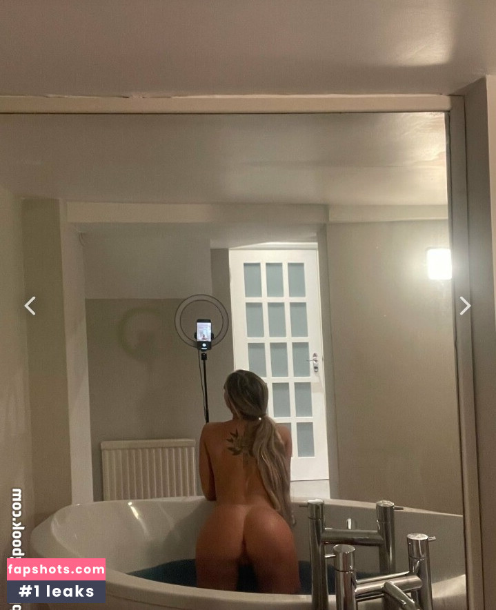 Ellie Nuttall gallery photo #19