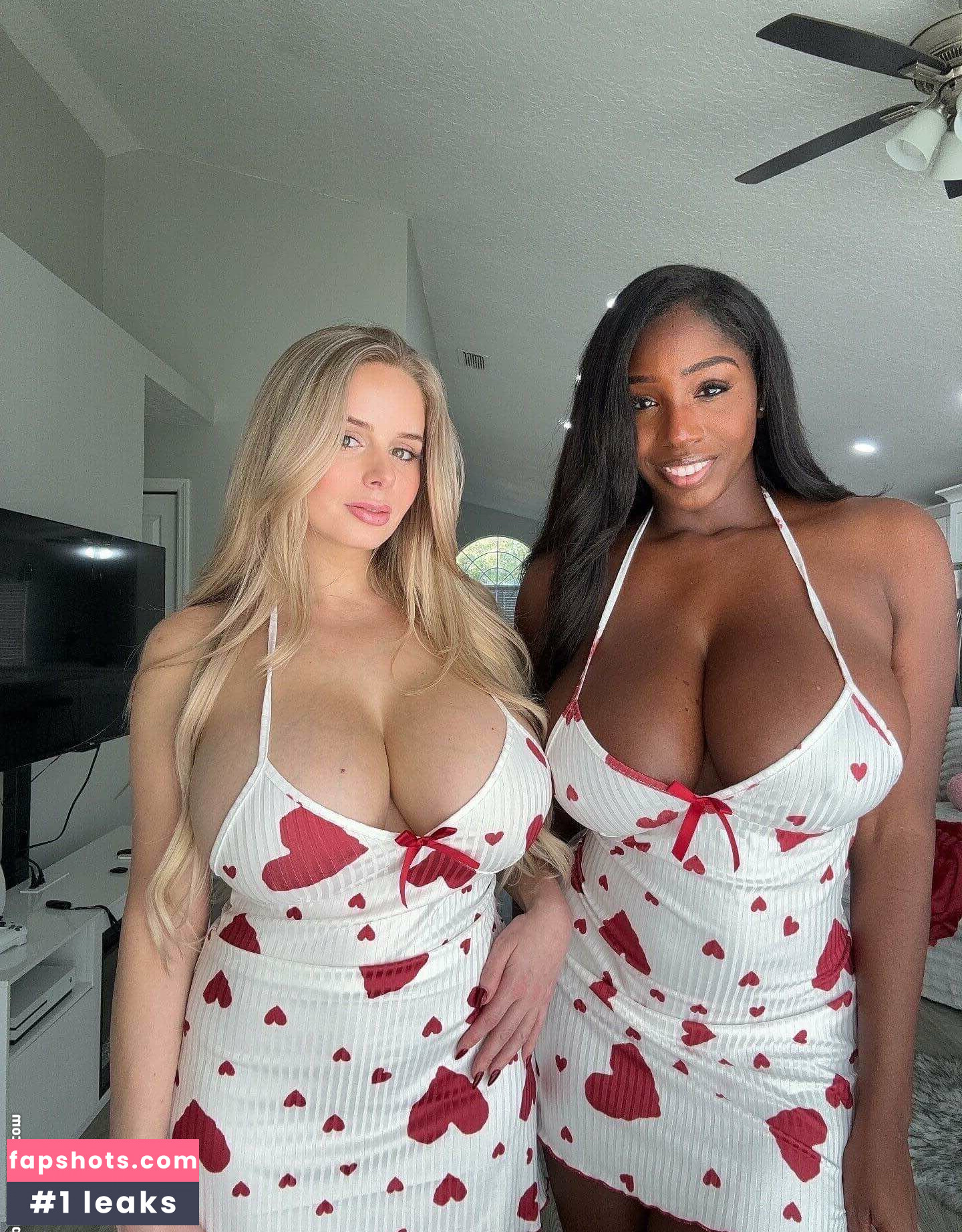 Ellie The Empress gallery photo #81