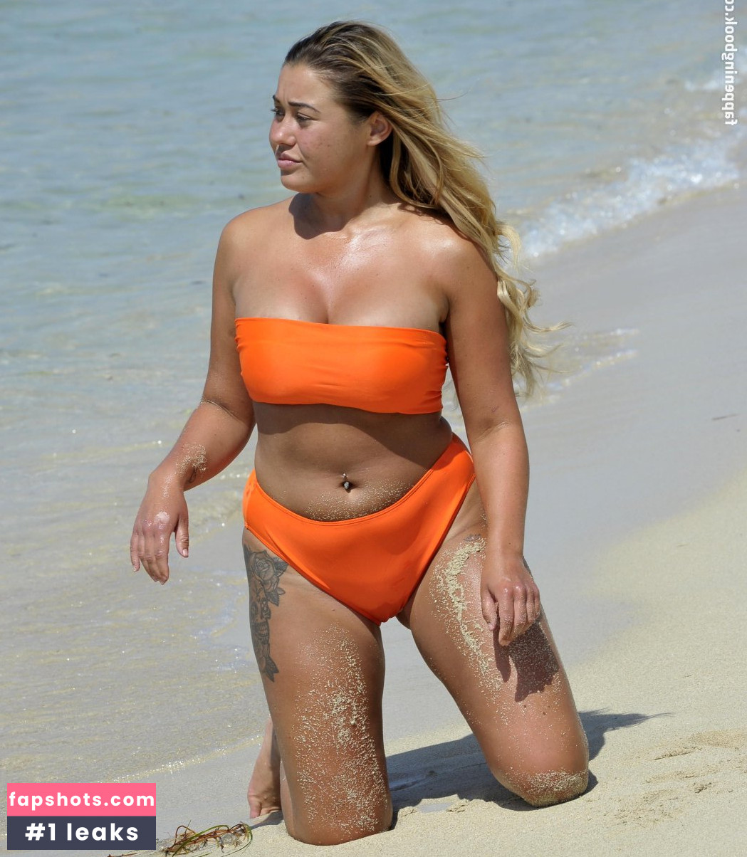 Ellie Young gallery photo #69