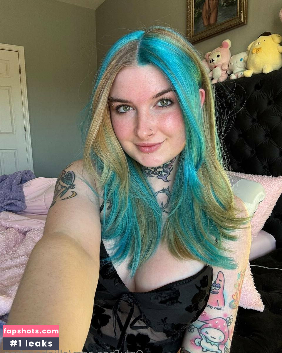 elliehazefree Filtración Desnuda OnlyFans Foto #3 - Fapshots