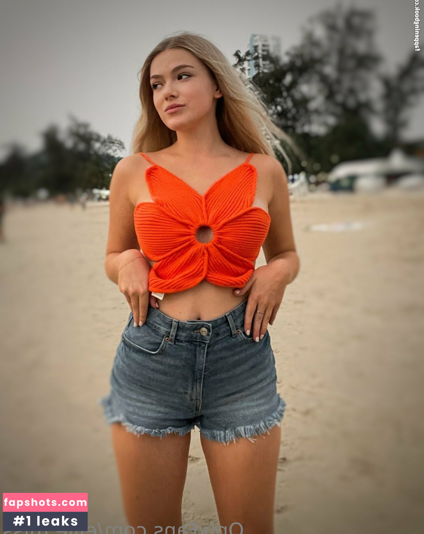 elliemiss gallery photo #12