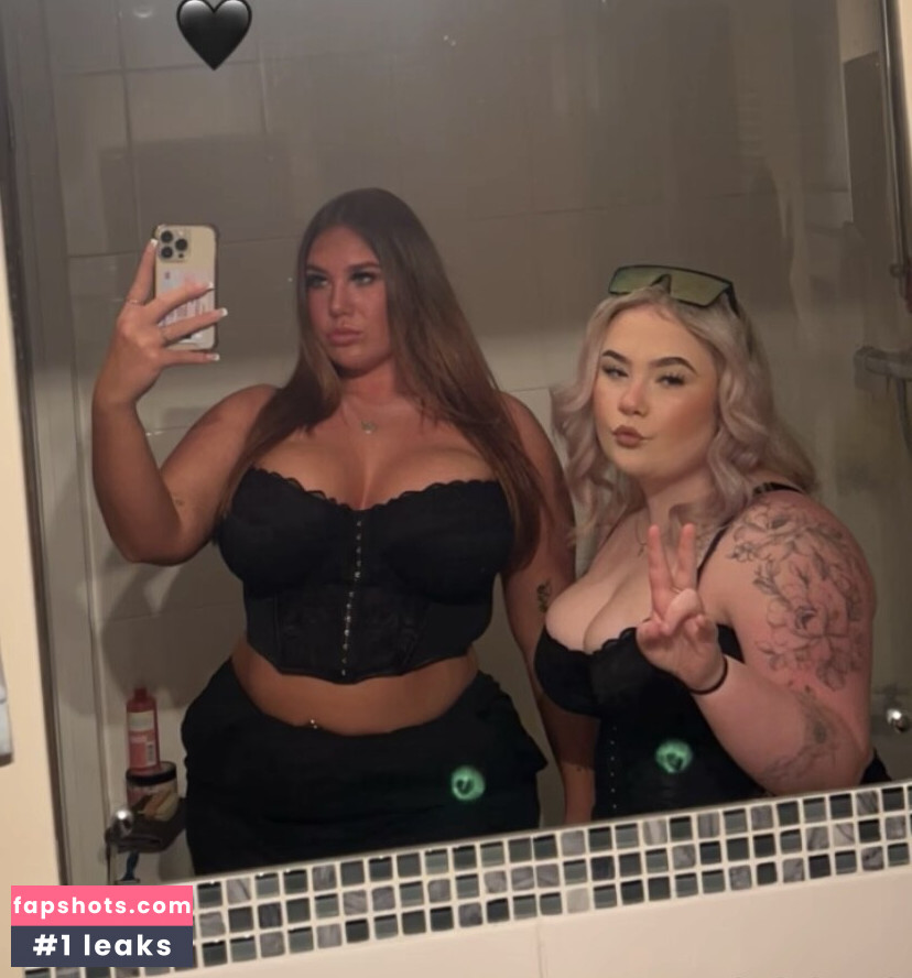 ellierobsxx gallery photo #4